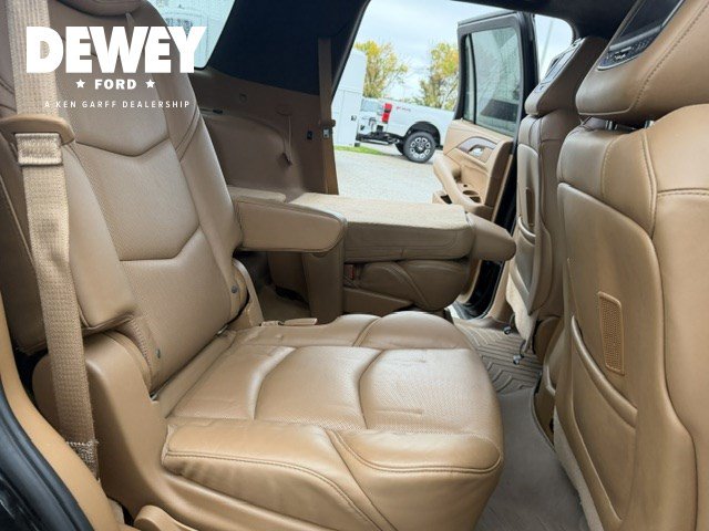 Used 2017 Cadillac Escalade Platinum AWD/4WD image 42