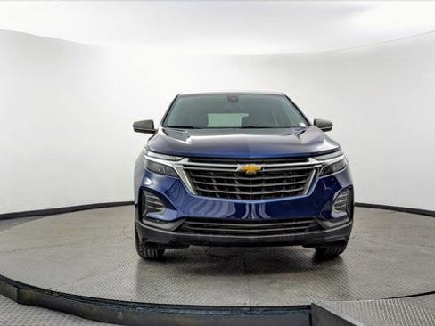 Used 2023 Chevrolet Equinox LS w/ LS Convenience Package image 12