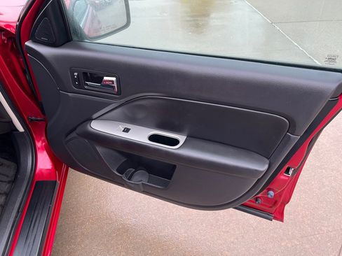 Used 2011 Ford Fusion SEL w/ 302A Rapid Spec Order Code image 11