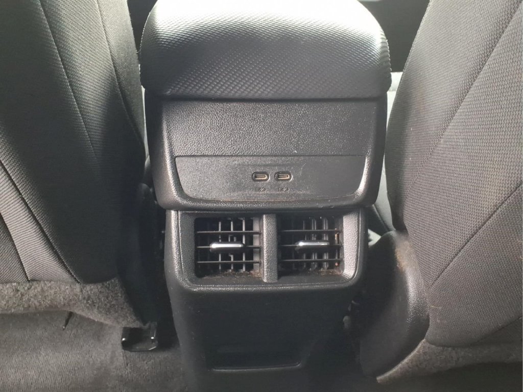 Used 2025 Chevrolet Equinox LT w/ Midnight Edition FWD image 16