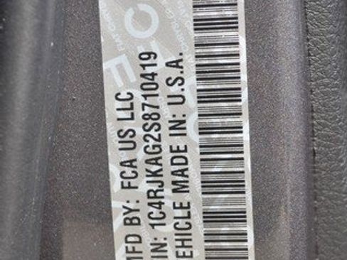 New 2025 Jeep Grand Cherokee L Laredo w/ Luxury Tech Group I image 11