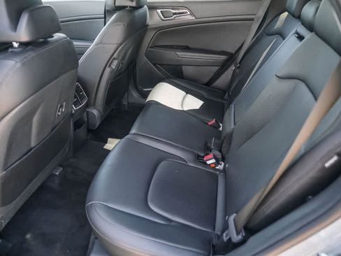 Certified 2026 Kia Sportage EX FWD image 17