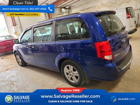 Used 2019 Dodge Grand Caravan w/ UConnect Hands-Free Group FWD image 3