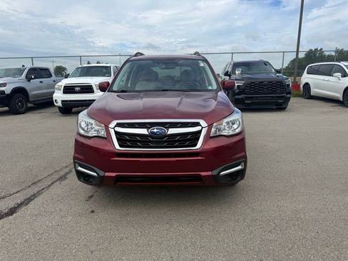 Used 2017 Subaru Forester 2.5i Premium w/ All-Weather Package AWD/4WD image 2