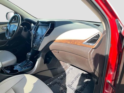 Used 2018 Hyundai Santa Fe Limited image 32