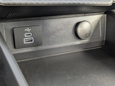 Used 2025 Ford Mustang Coupe image 36