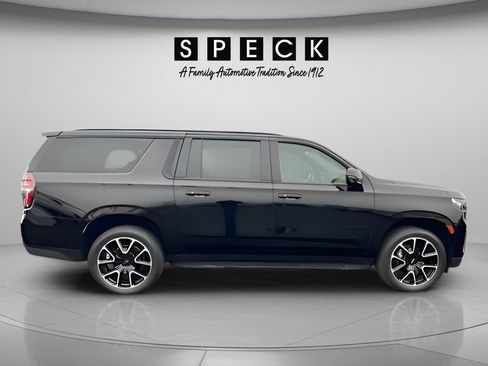 Used 2024 Chevrolet Suburban RST w/ Luxury Package AWD/4WD image 6