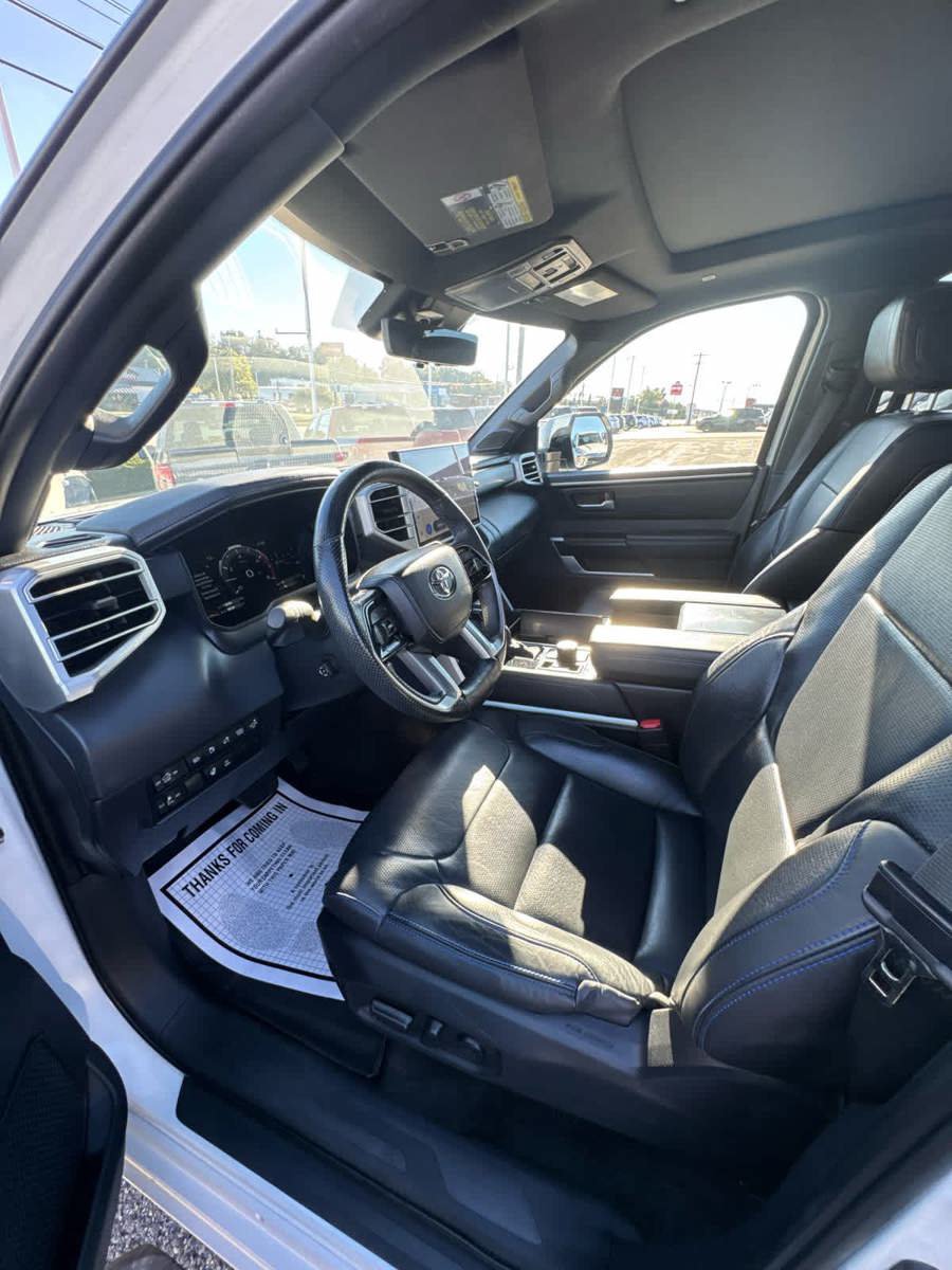 Used 2024 Toyota Tundra Platinum AWD/4WD image 19