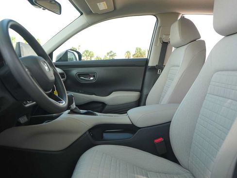 New 2027 Honda HR-V LX image 11
