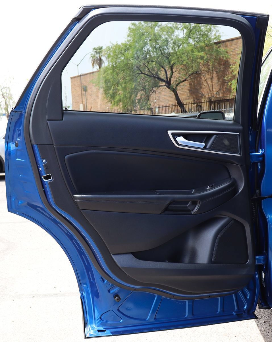 Used 2021 Ford Edge SEL w/ Cargo Accessory Package AWD/4WD image 29