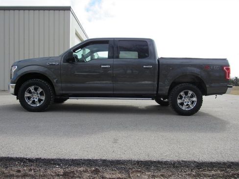 Used 2015 Ford F150 XLT w/ XTR Package image 5