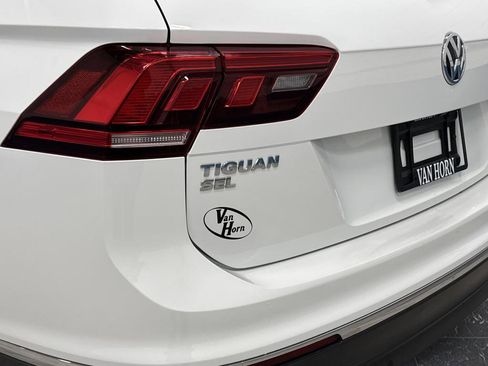 Used 2021 Volkswagen Tiguan SEL image 34