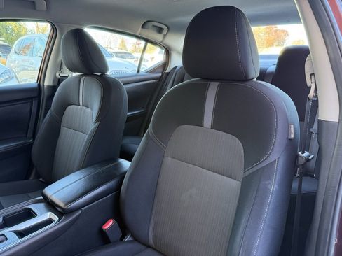 Used 2021 Nissan Sentra SV image 10