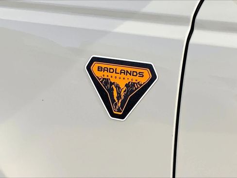 New 2025 Ford Bronco Badlands AWD/4WD image 15