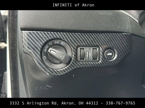 Used 2017 Dodge Charger R/T image 38