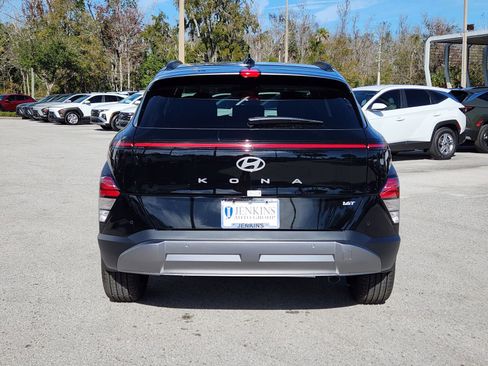New 2026 Hyundai Kona Limited image 4