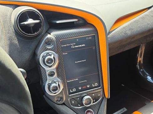 Used 2020 McLaren 720S Performance RWD image 21
