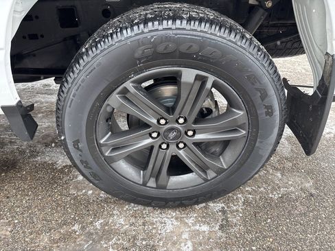 Used 2023 Ford F150 XLT w/ Equipment Group 302A High image 9