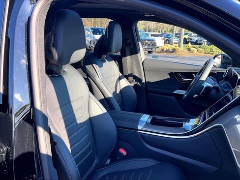 Certified 2026 Mercedes-Benz GLC 300 4MATIC image 9