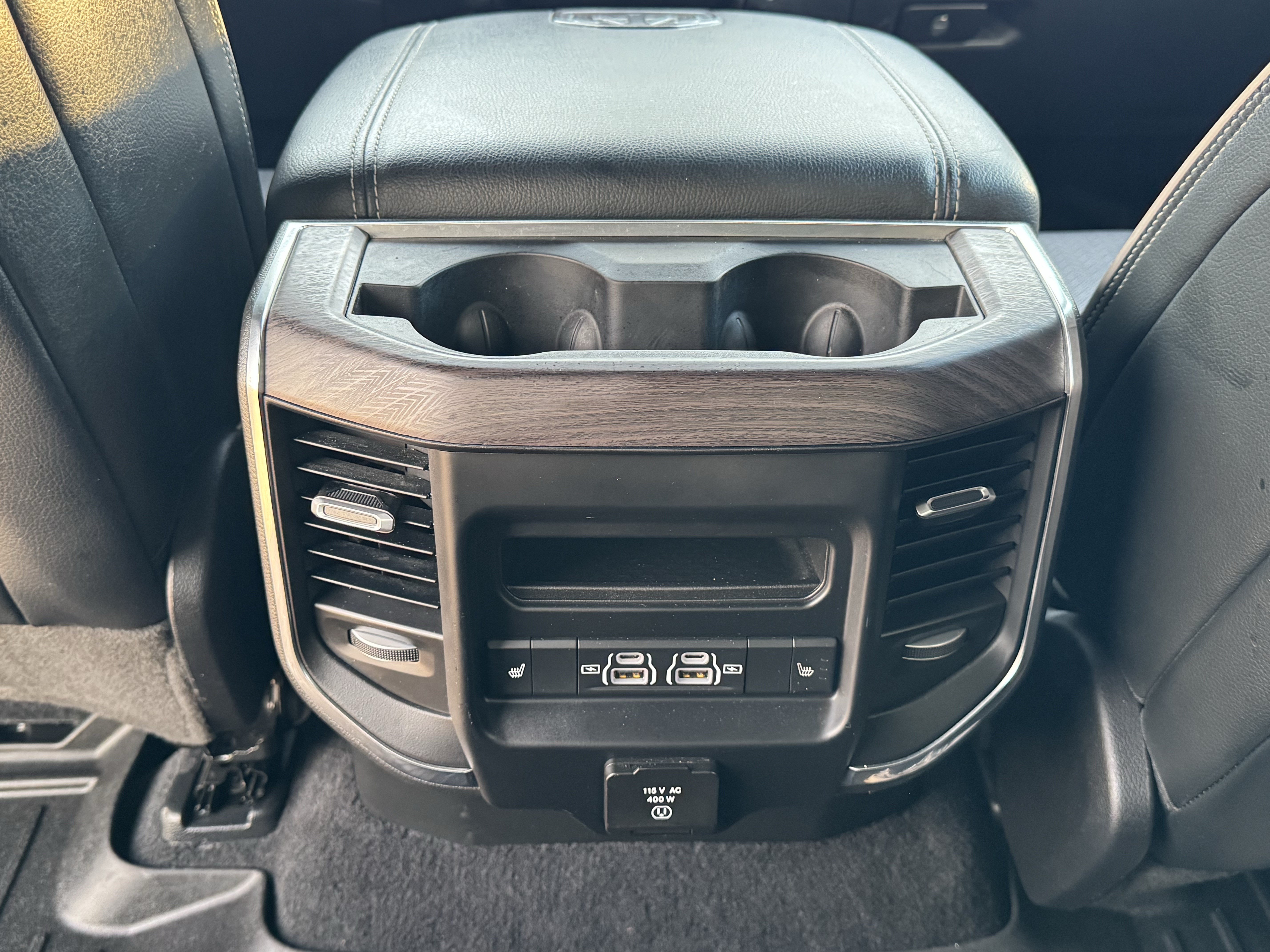 Used 2025 RAM 1500 Laramie w/ Sport Appearance Package AWD/4WD image 21