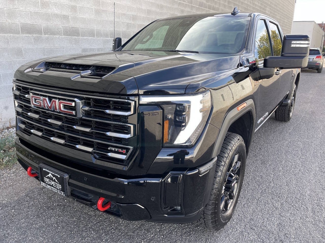 Used 2026 GMC Sierra 2500 AT4 AWD/4WD image 11