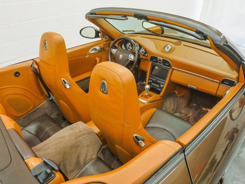 Used 2009 Porsche 911 Carrera 4S image 26