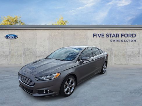 Used 2013 Ford Fusion SE image 5