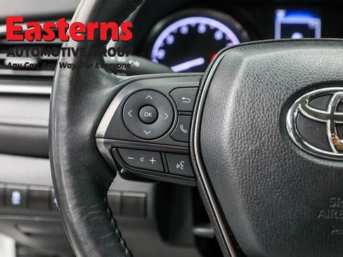 Used 2024 Toyota Camry SE image 15