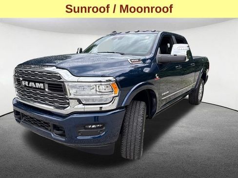 Used 2024 RAM 3500 Limited AWD/4WD image 5