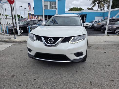 Used 2016 Nissan Rogue SV AWD/4WD image 4