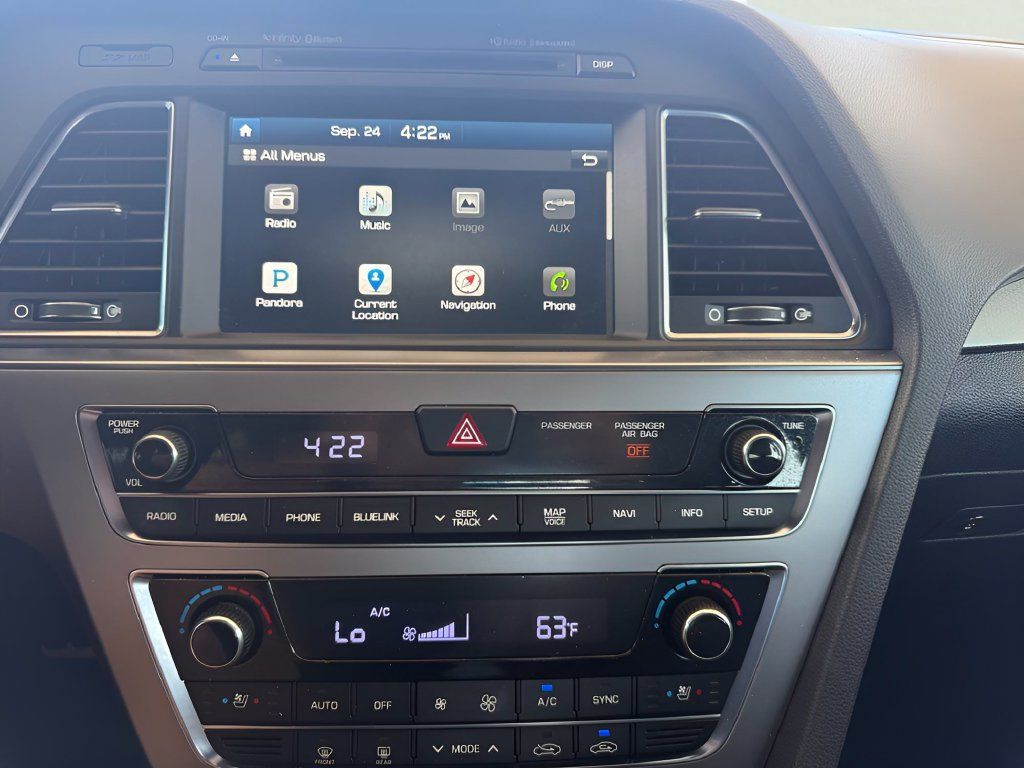 Used 2017 Hyundai Sonata Limited 2.0T FWD image 49