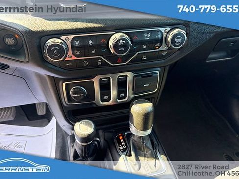 Used 2024 Jeep Wrangler Sport AWD/4WD image 10