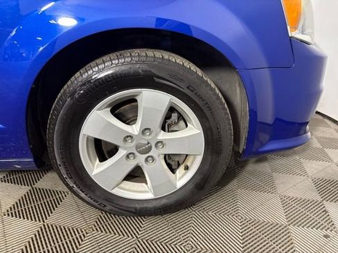 Used 2013 Dodge Grand Caravan SE image 23