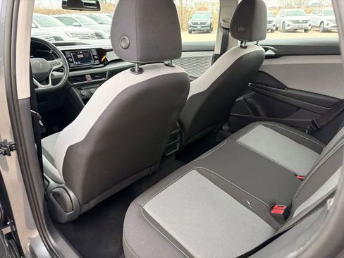 Used 2022 Volkswagen Taos S w/ IQ Drive S Package image 11