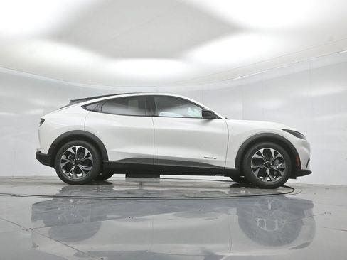 New 2026 Ford Mustang Mach-E Select RWD image 44