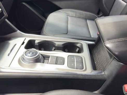 Used 2020 Ford Explorer Limited RWD image 25