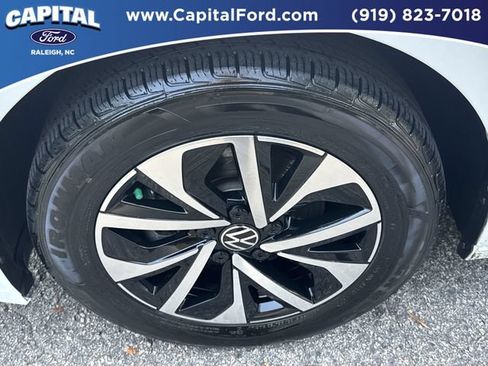 Used 2024 Volkswagen Jetta S FWD image 13