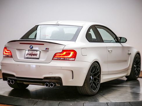 Used 2011 BMW 1 Series M RWD image 5
