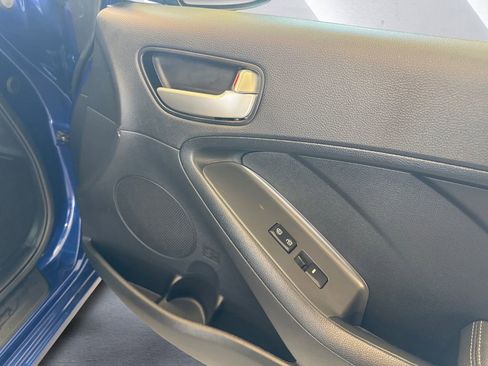 Used 2017 Kia Forte LX image 15