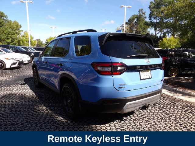 Used 2024 Honda Pilot TrailSport image 10
