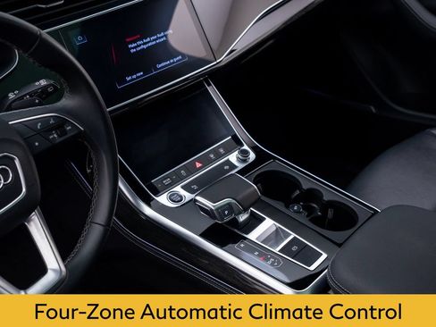 Used 2025 Audi Q7 2.0T Premium Plus w/ Premium Plus Package AWD/4WD image 12