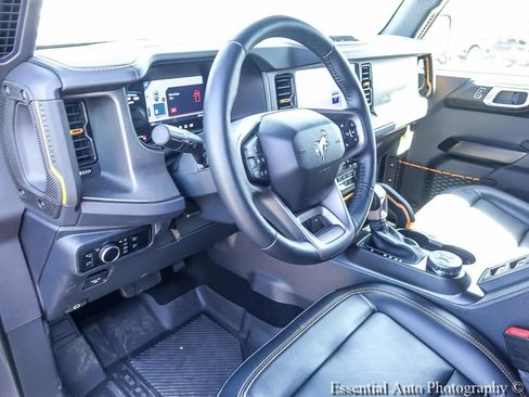 Used 2024 Ford Bronco Badlands AWD/4WD image 11