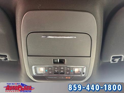 Used 2025 Ford F250 Platinum AWD/4WD image 31