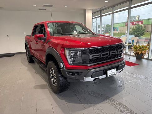 Used 2022 Ford F150 Raptor w/ Equipment Group 801A High AWD/4WD image 2