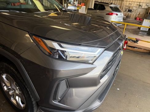 Used 2023 Toyota RAV4 XLE w/ Convenience Package AWD/4WD image 28