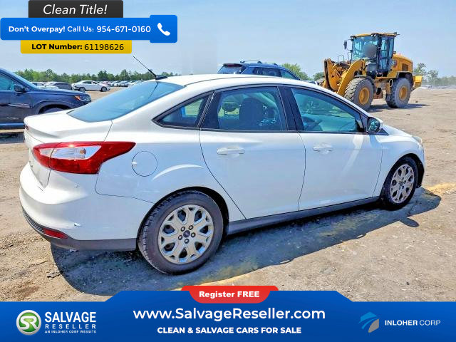Used 2012 Ford Focus SE FWD image 4
