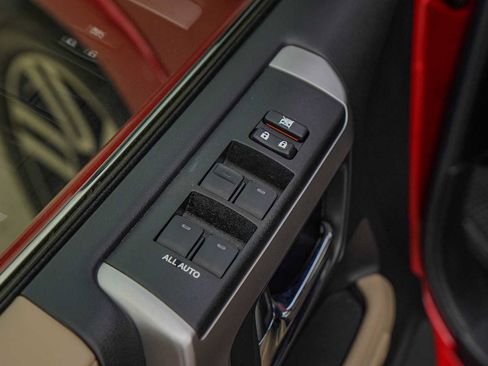 Used 2021 Toyota 4Runner Limited image 26