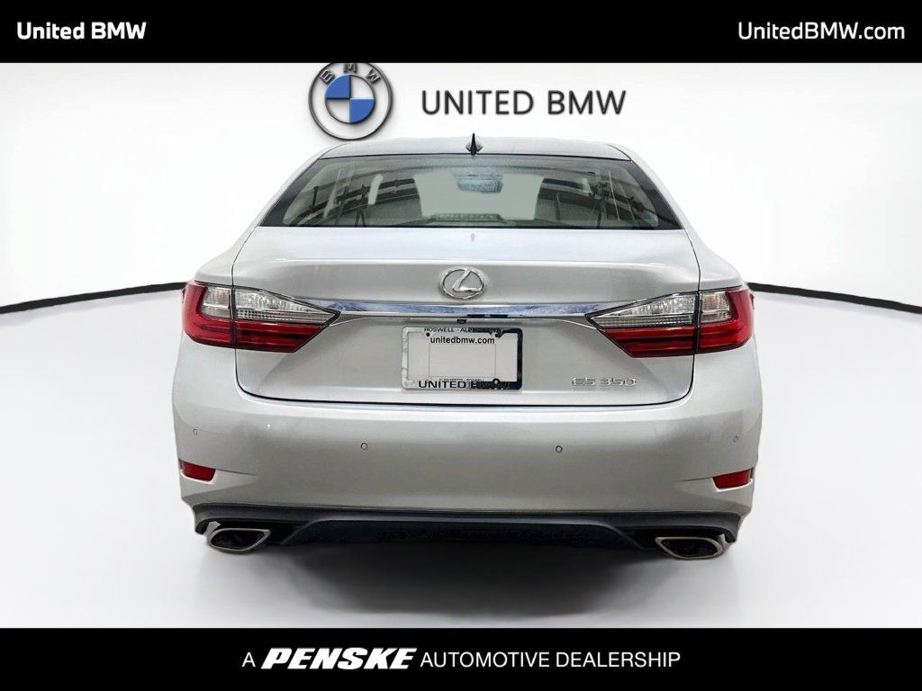 Used 2016 Lexus ES 350 w/ Ultra Luxury Package FWD image 6