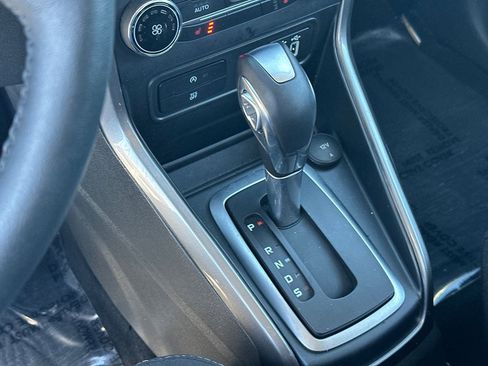 Used 2020 Ford EcoSport SE w/ SE Convenience Package image 31