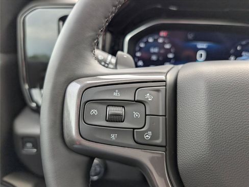 Used 2025 Chevrolet Silverado 1500 ZR2 w/ Technology Package AWD/4WD image 27